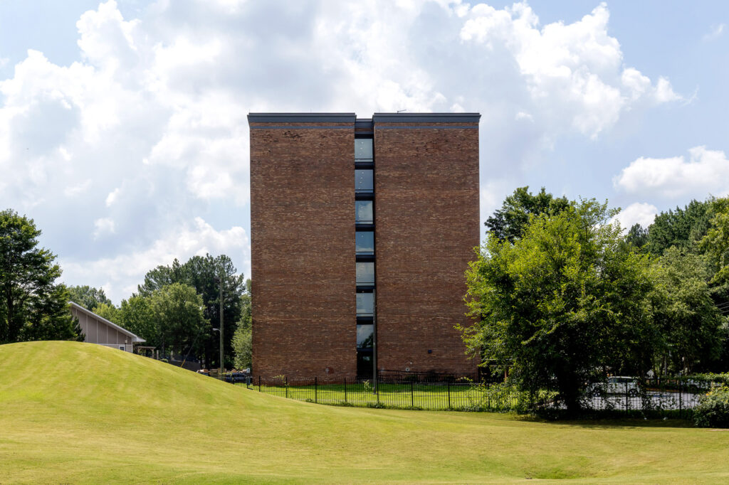 eastlake towers atlanta residential apartments